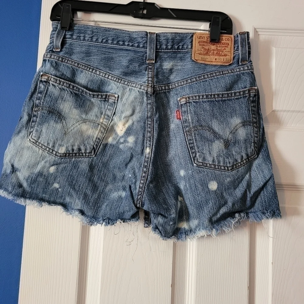 CUSTOM made Distressed Shorts - Picture 4 of 8